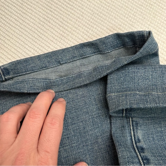 Levi's 505 Straight Leg Blue Jeans Size 10 - shortened length - Picture 4 of 10